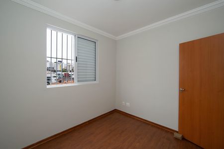 Apartamento à venda com 78m², 3 quartos e 2 vagas Apartamento à venda com 78m², 3 quartos e 2 vagasQUARTO3
