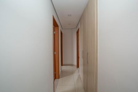 CORREDOR de apartamento à venda com 3 quartos, 78m² em Colégio Batista, Belo Horizonte