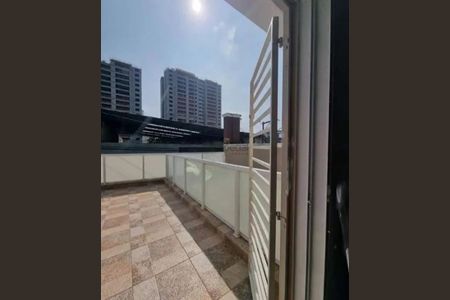 Casa à venda com 2 quartos, 180m² em Vila Invernada, São Paulo