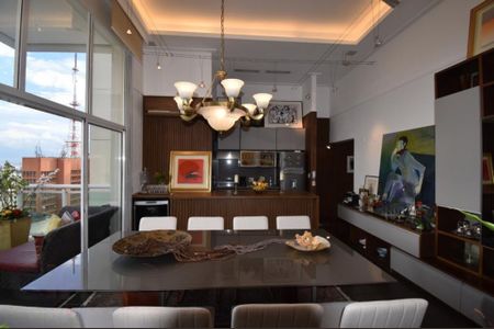 Apartamento à venda com 128m², 2 quartos e 2 vagas
