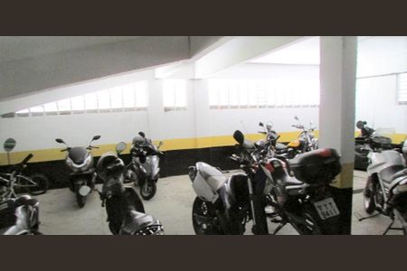 Apartamento à venda com 2 quartos, 46m² em Jardim Santa Teresinha, São Paulo