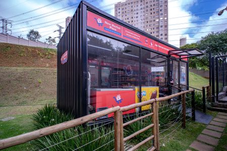 Apartamento à venda com 32m², 2 quartos e sem vagaÁrea comum - Mini Mercado