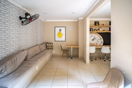 Apartamento à venda com 32m², 2 quartos e sem vagaÁrea comum