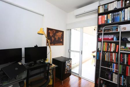 Apartamento à venda com 72m², 2 quartos e 2 vagas