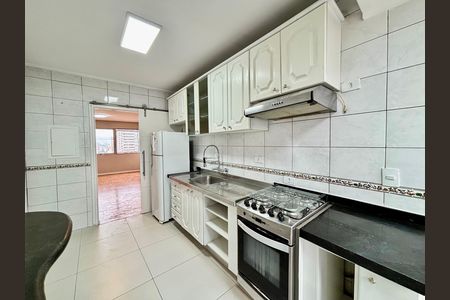 Cozinha  de apartamento para alugar com 3 quartos, 108m² em Jardim Paulista, São Paulo