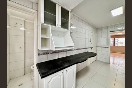 Apartamento para alugar com 108m², 3 quartos e 1 vaga Apartamento para alugar com 108m², 3 quartos e 1 vagaCozinha