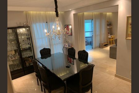 Apartamento à venda com 192m², 4 quartos e 3 vagas