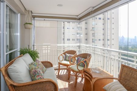 Sacada de apartamento à venda com 4 quartos, 132m² em Várzea da Barra Funda, São Paulo