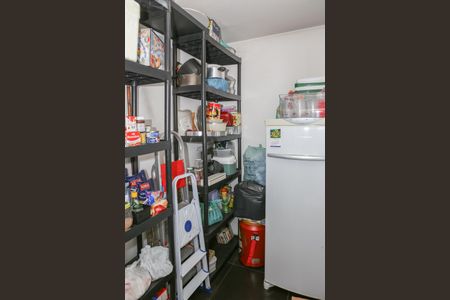 Apartamento à venda com 132m², 4 quartos e 2 vagas Apartamento à venda com 132m², 4 quartos e 2 vagasCozinha e Área de Serviço