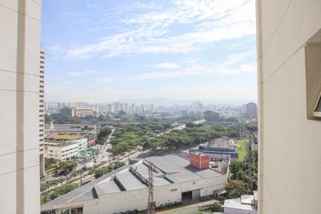 Apartamento à venda com 132m², 4 quartos e 2 vagas Apartamento à venda com 132m², 4 quartos e 2 vagasVista da Cozinha e Área de Serviço