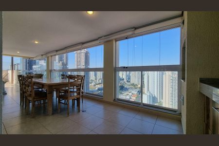 Apartamento à venda com 3 quartos, 221m² em Santo Amaro, São Paulo