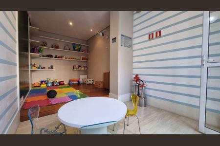 Apartamento à venda com 221m², 3 quartos e 3 vagas