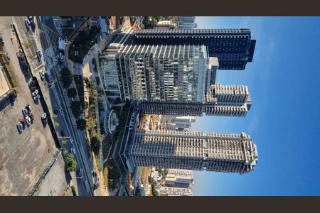 Apartamento à venda com 221m², 3 quartos e 3 vagas