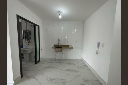 Apartamento à venda com 77m², 2 quartos e 1 vaga