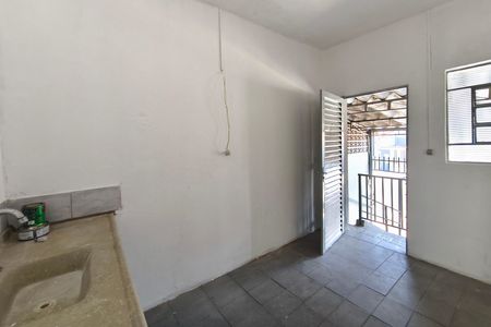 Casa à venda com 100m², 1 quarto e 2 vagas Casa à venda com 100m², 1 quarto e 2 vagasCozinha