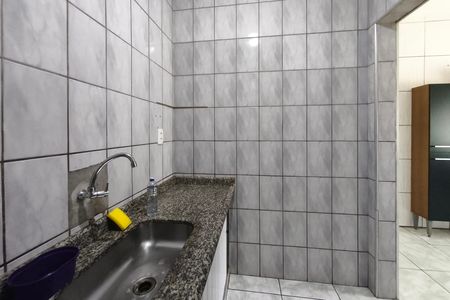 Casa à venda com 100m², 1 quarto e 2 vagas Casa à venda com 100m², 1 quarto e 2 vagasCasa 2 - Cozinha