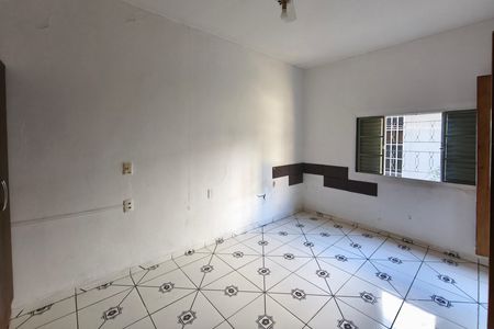 Casa à venda com 100m², 1 quarto e 2 vagas Casa à venda com 100m², 1 quarto e 2 vagasCasa 2 - Quarto 2