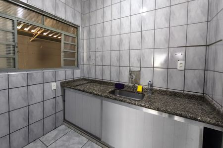 Casa à venda com 100m², 1 quarto e 2 vagas Casa à venda com 100m², 1 quarto e 2 vagasCasa 2 - Cozinha