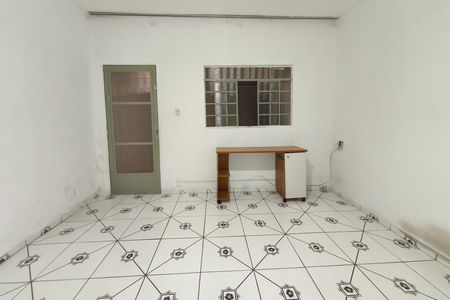Casa à venda com 100m², 1 quarto e 2 vagas Casa à venda com 100m², 1 quarto e 2 vagasCasa 2 - Sala