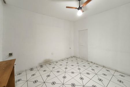 Casa à venda com 100m², 1 quarto e 2 vagas Casa à venda com 100m², 1 quarto e 2 vagasCasa 2 - Sala