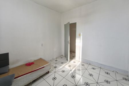 Casa à venda com 100m², 1 quarto e 2 vagas Casa à venda com 100m², 1 quarto e 2 vagasCasa 2 - Quarto