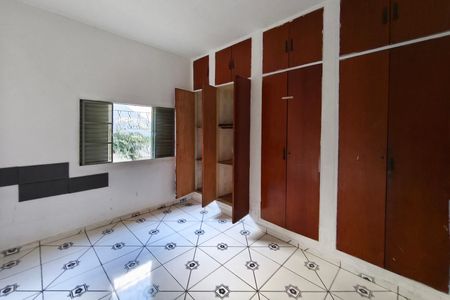 Casa à venda com 100m², 1 quarto e 2 vagas Casa à venda com 100m², 1 quarto e 2 vagasCasa 2 - Quarto 2