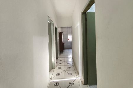 Casa à venda com 100m², 1 quarto e 2 vagas Casa à venda com 100m², 1 quarto e 2 vagasCasa 2 - Corredor