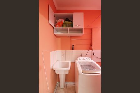 Casa à venda com 204m², 3 quartos e 1 vagaÁrea de Serviço casa 2