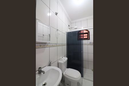 Casa à venda com 204m², 3 quartos e 1 vagaBanheiro Casa 2