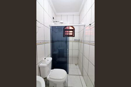 Casa à venda com 204m², 3 quartos e 1 vagaBanheiro Casa 2