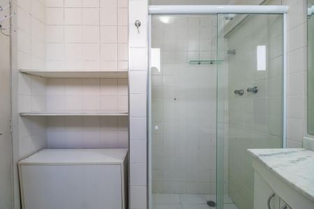 Apartamento para alugar com 254m², 3 quartos e 2 vagas Apartamento para alugar com 254m², 3 quartos e 2 vagasBanheiro da Suíte 2