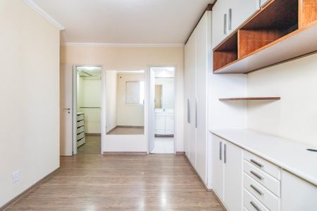 Apartamento para alugar com 254m², 3 quartos e 2 vagas Apartamento para alugar com 254m², 3 quartos e 2 vagasSuíte 2