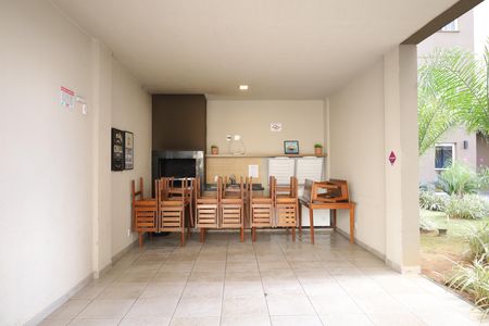 Apartamento à venda com 32m², 1 quarto e sem vagaÁrea comum - Churrasqueira