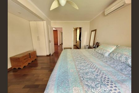 Casa à venda com 3 quartos, 300m² em Jardim Leonor, São Paulo