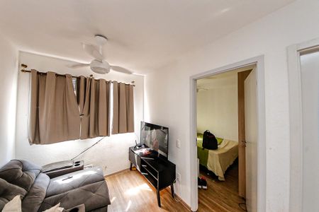 Sala/Cozinha de apartamento para alugar com 2 quartos, 40m² em Quinta da Paineira, São Paulo