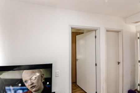 Sala/Cozinha de apartamento para alugar com 2 quartos, 40m² em Quinta da Paineira, São Paulo