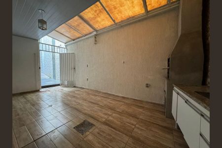 Apartamento à venda com 113m², 2 quartos e 1 vagaÁrea externa