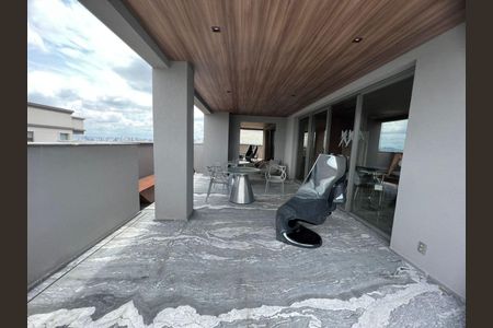 Apartamento à venda com 77m², 2 quartos e 1 vaga