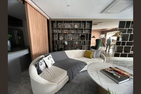 Apartamento à venda com 77m², 2 quartos e 1 vaga