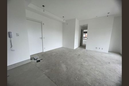 Apartamento à venda com 77m², 2 quartos e 1 vaga