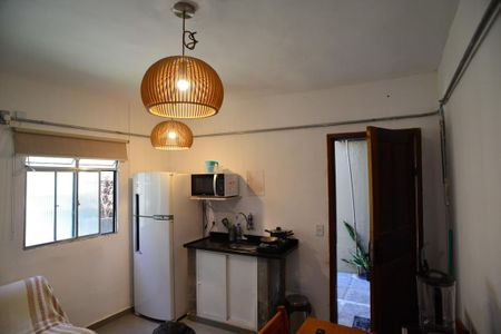 Sala/Cozinha de apartamento para alugar com 1 quarto, 25m² em Barra da Tijuca, Rio de Janeiro