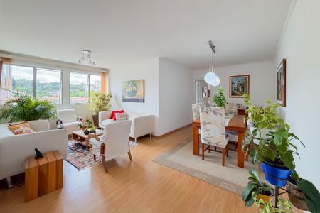 Sala de apartamento à venda com 3 quartos, 132m² em Vila Monumento, São Paulo