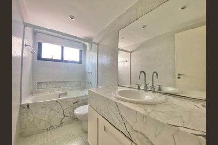 Apartamento à venda com 89m², 1 quarto e 1 vaga
