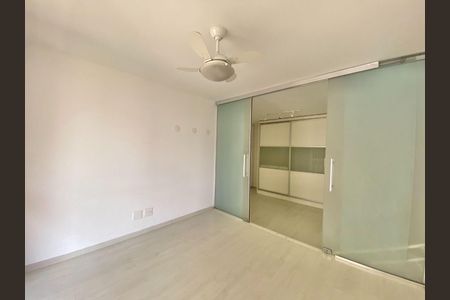 Apartamento à venda com 89m², 1 quarto e 1 vaga