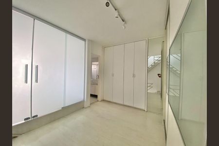 Apartamento à venda com 89m², 1 quarto e 1 vaga