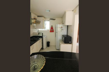 Apartamento à venda com 45m², 1 quarto e sem vaga Apartamento à venda com 45m², 1 quarto e sem vagaCozinha e Área de Serviço