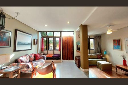 Casa à venda com 3 quartos, 163m² em Brooklin, São Paulo