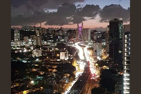 Apartamento à venda com 44m², 1 quarto e 1 vaga