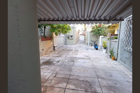 Casa à venda com 120m², 3 quartos e 1 vaga