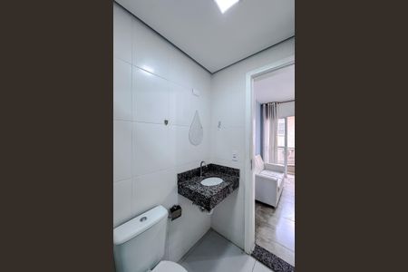 Banheiro de kitnet/studio para alugar com 1 quarto, 39m² em Tatuapé, São Paulo